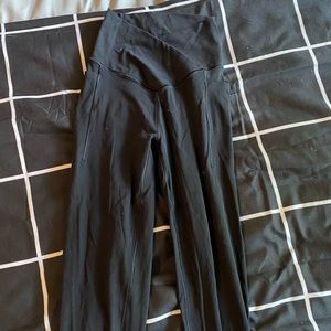 Aerie Offline Crossover Leggings with pockets